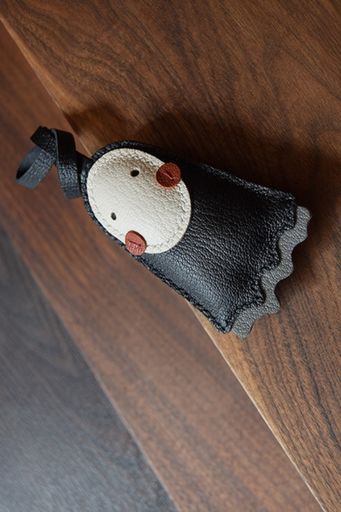NO FACE BAG CHARM