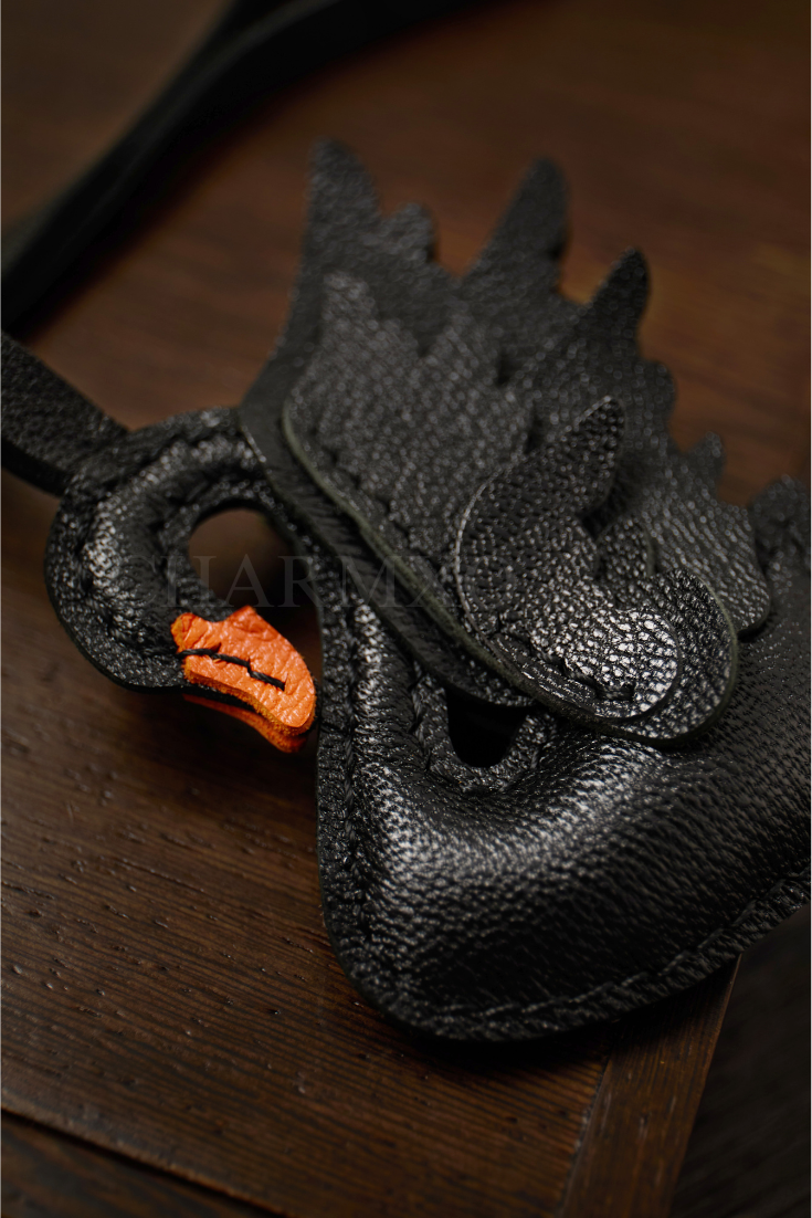 SWAN BAG CHARM