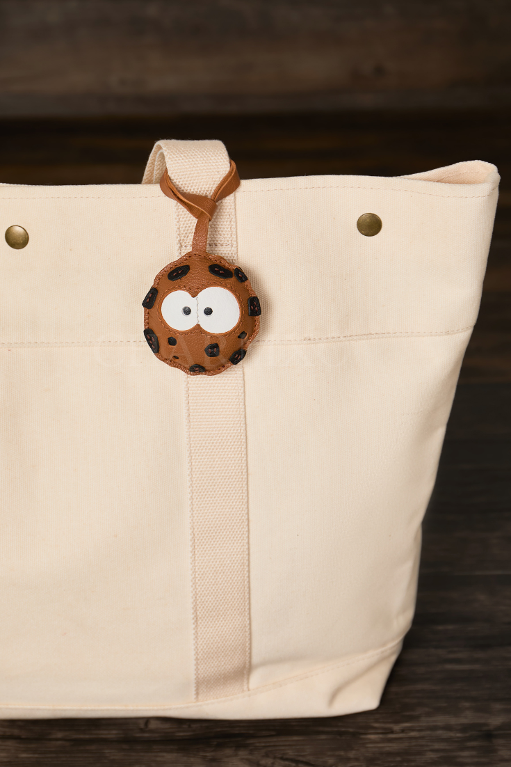 COOKIE BAG CHARM