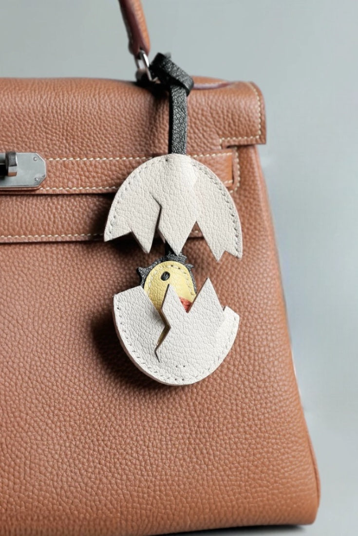 CHICK BAG CHARM