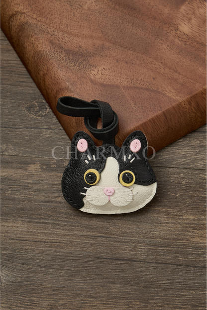 BLACK AND WHITE CAT BAG CHARM